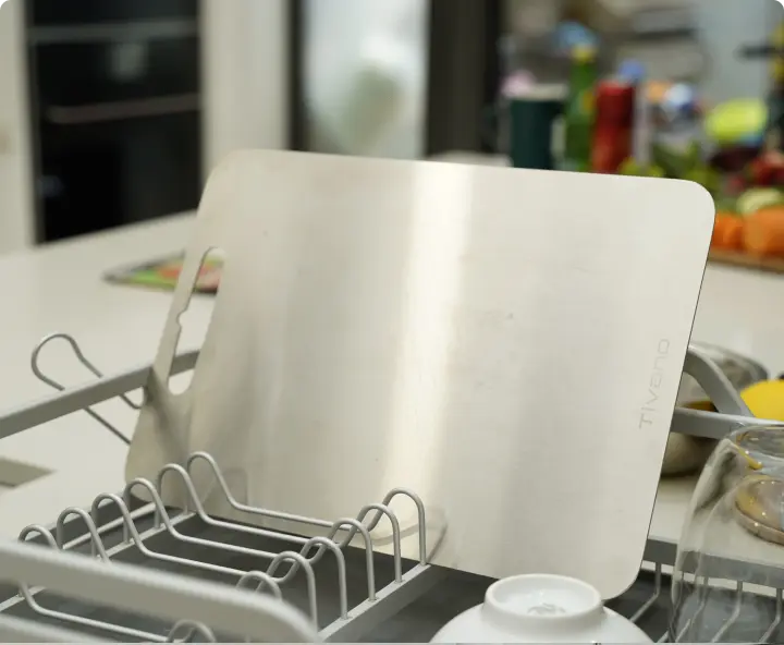 KatuChef Cutting Board customer - Sarah M. Florida, USA